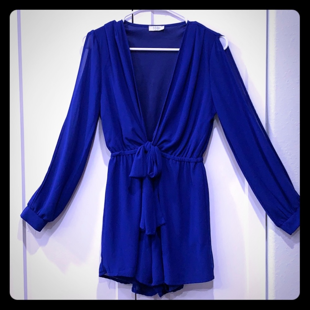 TOBI blue low cut shorts romper - Size small